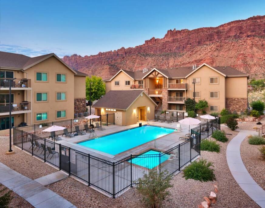 6A Family Friendly Redcliff Condo Pool & Hot Tub Moab Eksteriør bilde